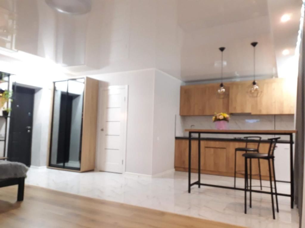 Апартаменты Apartment on Karla Marksa Avenue Кривой Рог